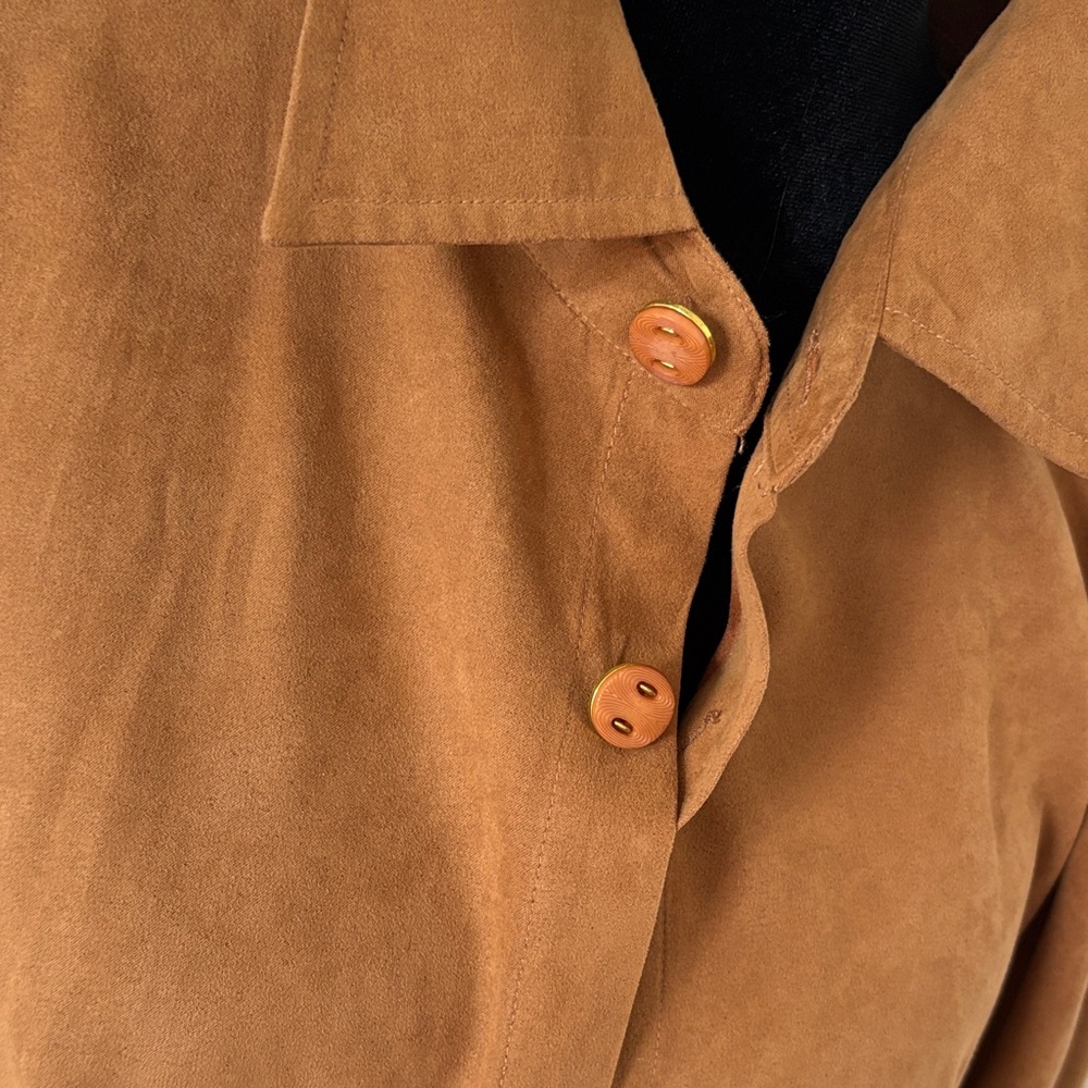 Trust USA Men’s Vintage Faux Suede Button Down - Picture 4 of 14